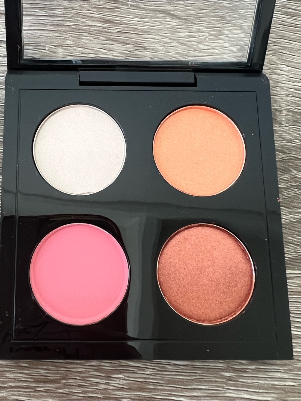 MAC Call Me Bubbles Eyeshadow Quad Limited Edition